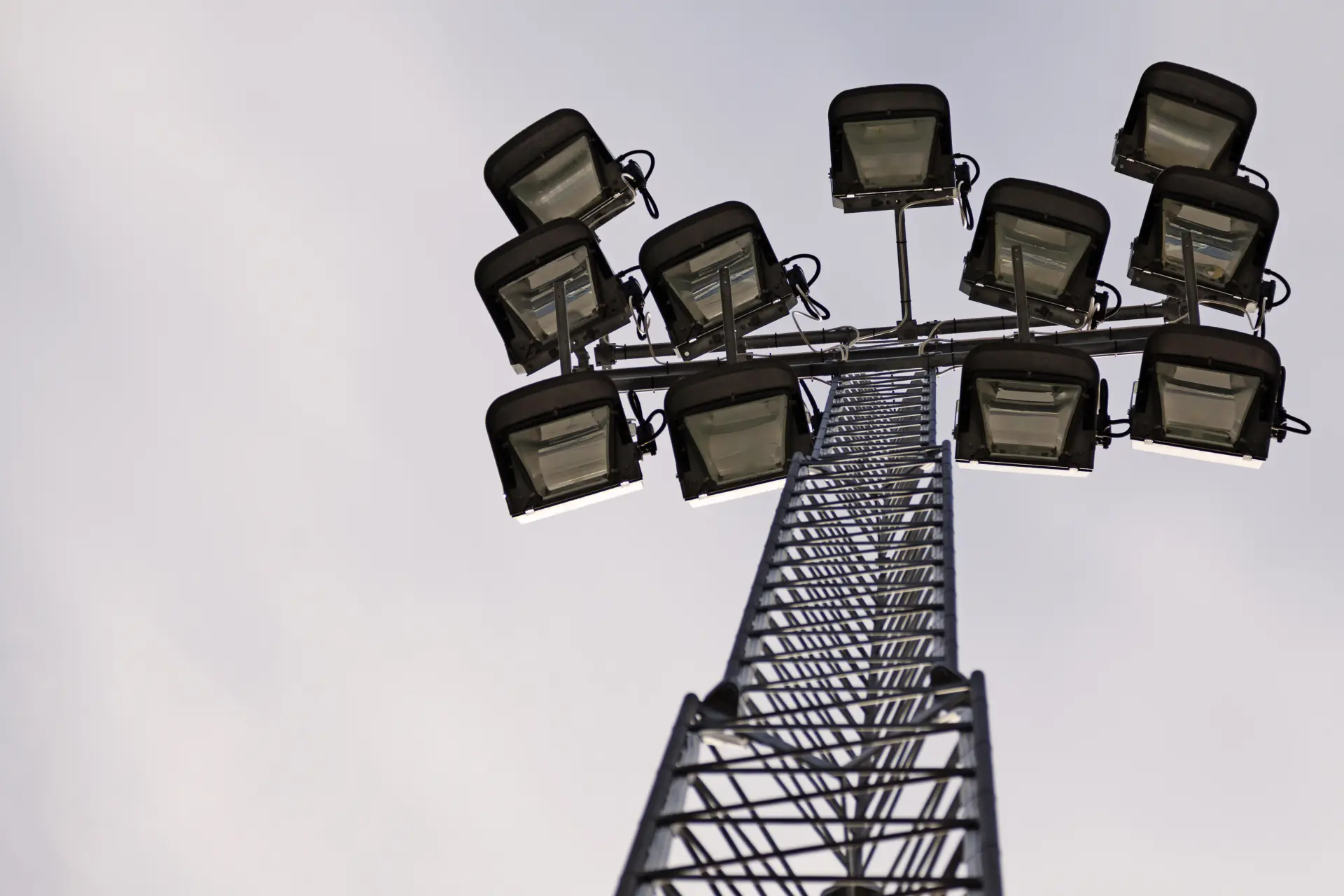 Lighting Tower Hire Service Crawley, Brighton, Worthing, Sussex, Surrey